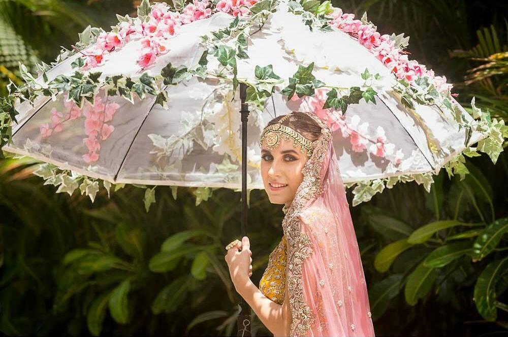 Fancy umbrellas on sale for weddings