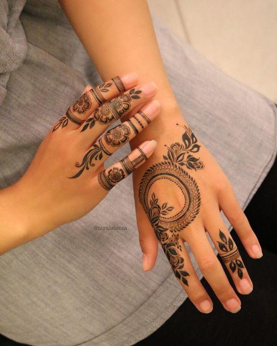 Beautiful fingers Henna designs | Mehndi designs for fingers, Finger henna  designs, Mehndi designs for hands