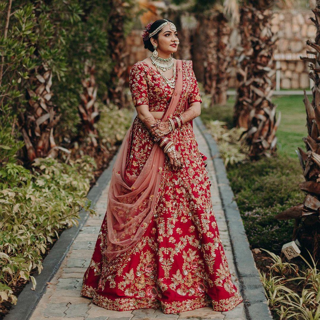 lehenga dupatta draping