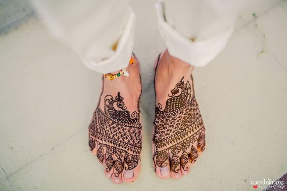 25+ Edgy Mehndi Designs for Grooms & no they're NOT couple initials or  hashtags | WeddingBazaar