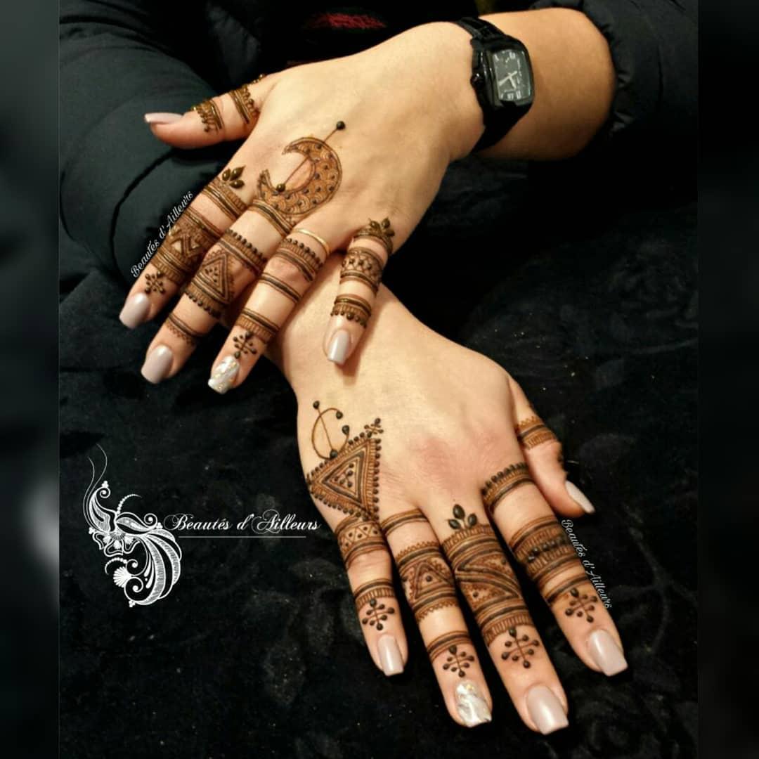 Buy Simple Floral Henna Design On Finger: online from Divya Mehndi Artist