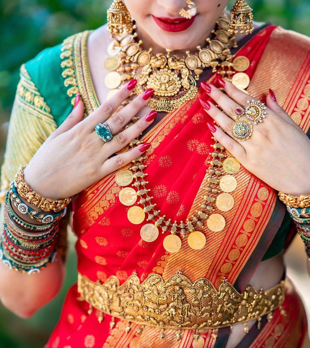 Buy Silk Thread Chura Bangles for Bridal Lehenga Online in India - Etsy