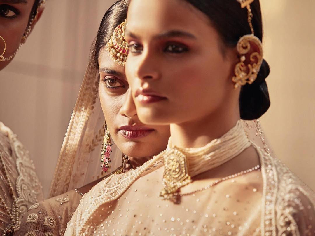 Sabyasachi Inspired Exquisite Maroon Bridal Lehenga Choli Premium Velvet  Fabric Traditional Indian Wedding Dress Lehenga Choli Set USA - Etsy |  Latest bridal lehenga, Latest bridal lehenga designs, Maroon bridal lehenga