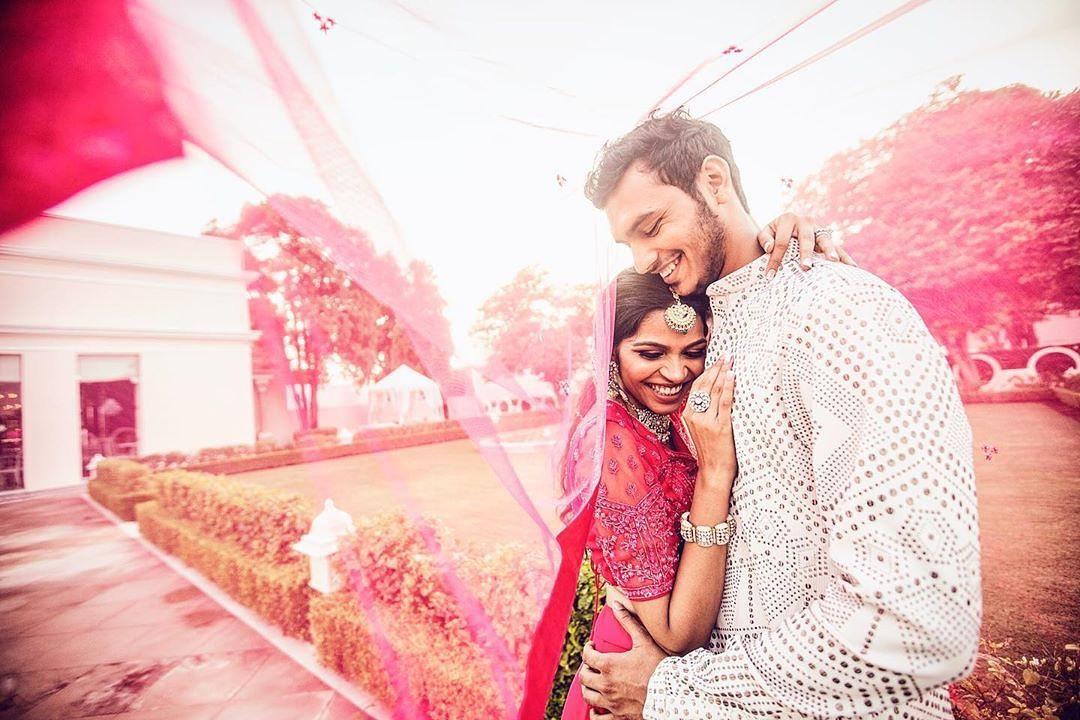 Must Have Couple Poses for Indian Weddings you just Can't Miss!