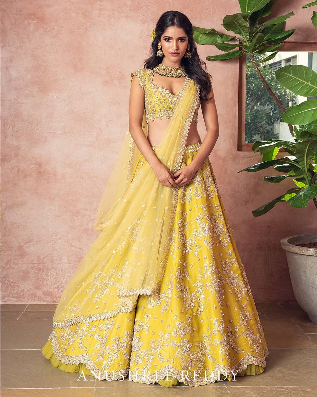 How Much Does An Anushree Reddy Lehenga Cost? | Bridal lehenga red, Designer  bridal lehenga choli, Indian bridal outfits