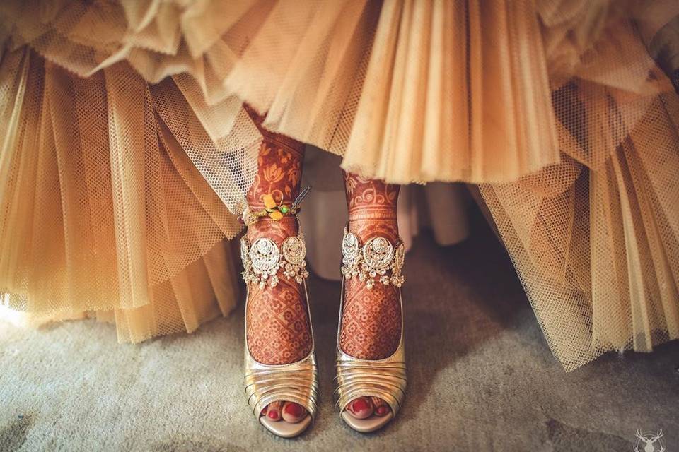 10 Latest Foot Jewellery Designs to Go With Your Wedding Trousseau!