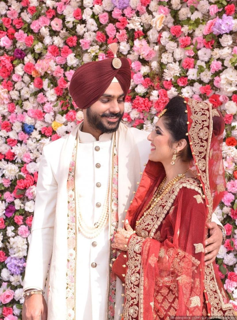 Pin by Nav on Photography | Wedding couple poses, Indian bridal photos, Punjabi  wedding couple
