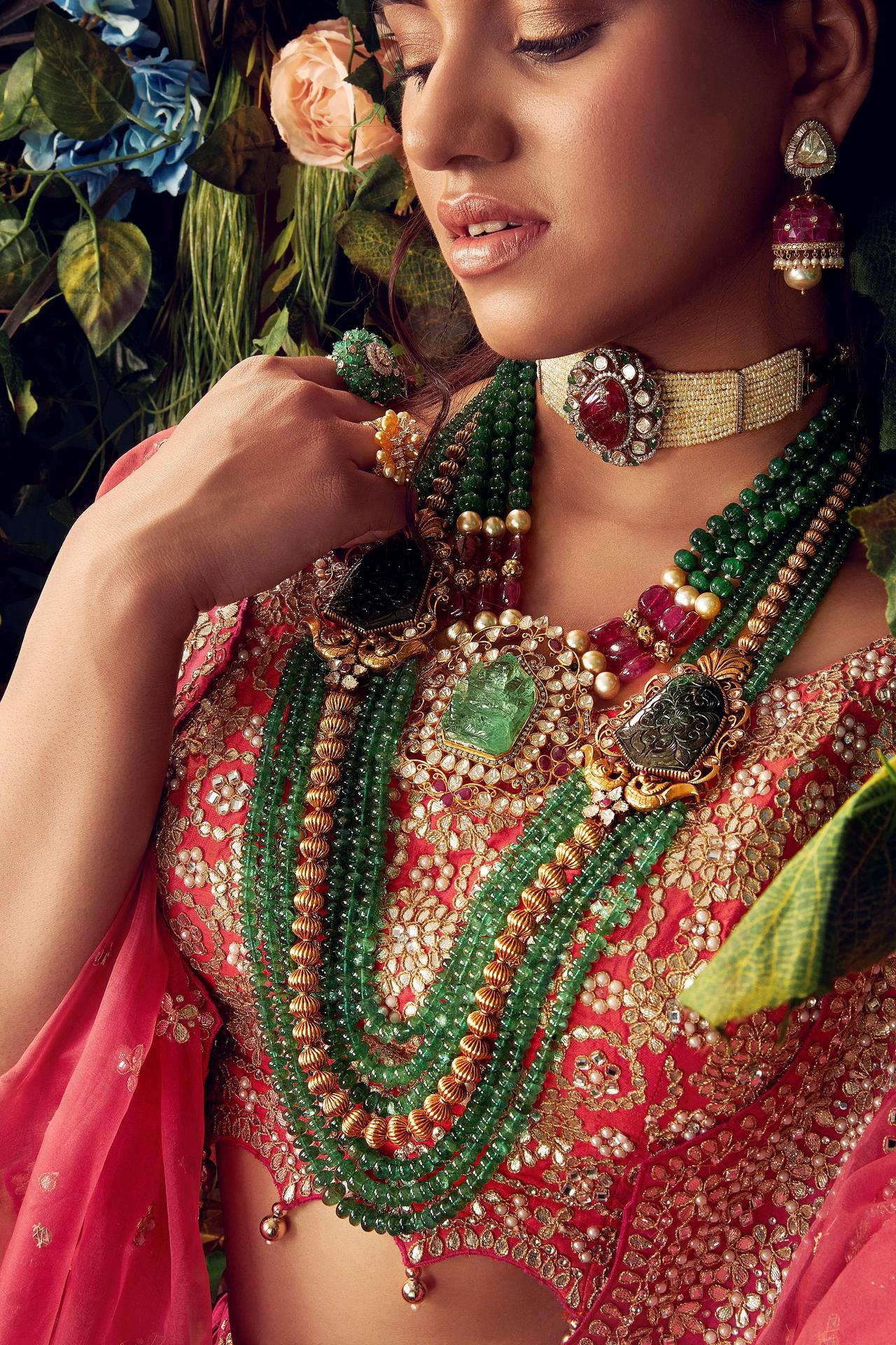 Experts' Guide on the Latest Emerald Jewellery Trends