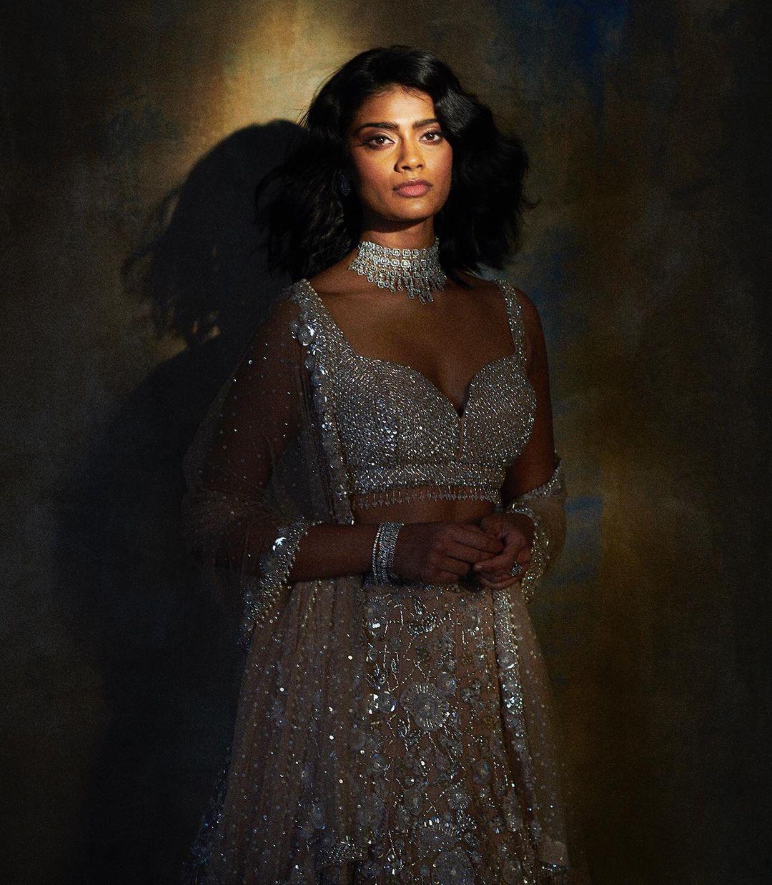 Bhumi Pendnekar's Risque Saree Blouse Designs For Wedding Season | Times Now