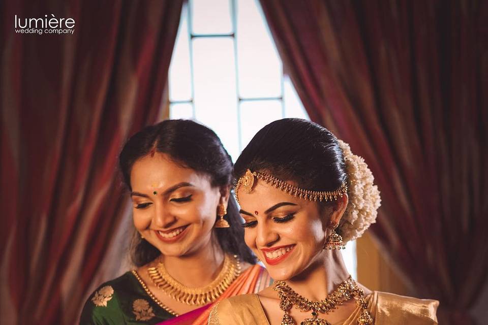 6 Kerala Wedding Sarees That Need To Be In Your Wardrobe Now