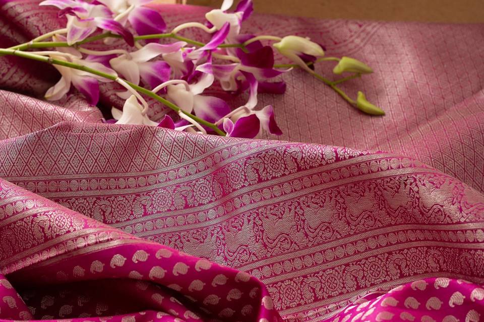 Traditional Green and Magenta Pink Pure Kanchi Pattu Saree