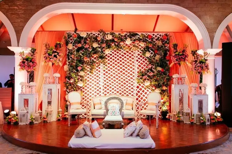 7 Wedding Hall Decoration Ideas You Need to Check Out Now