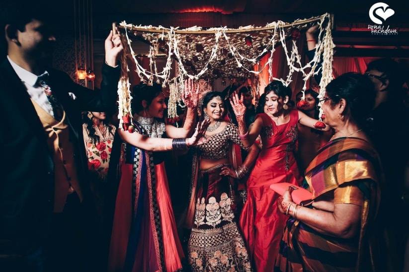 The Ultimate Old Hindi Wedding Songs List For Your Wedding Functions We Love Can T Get Enough Of