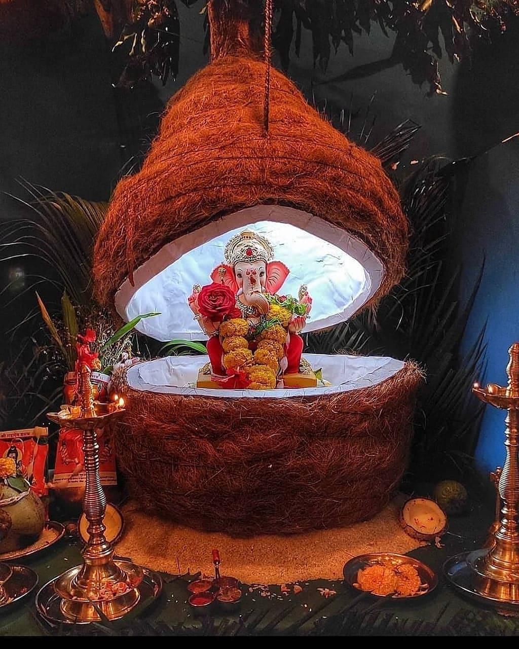 8 Easy Ganesh Chaturthi Decoration Ideas For Your Abode 