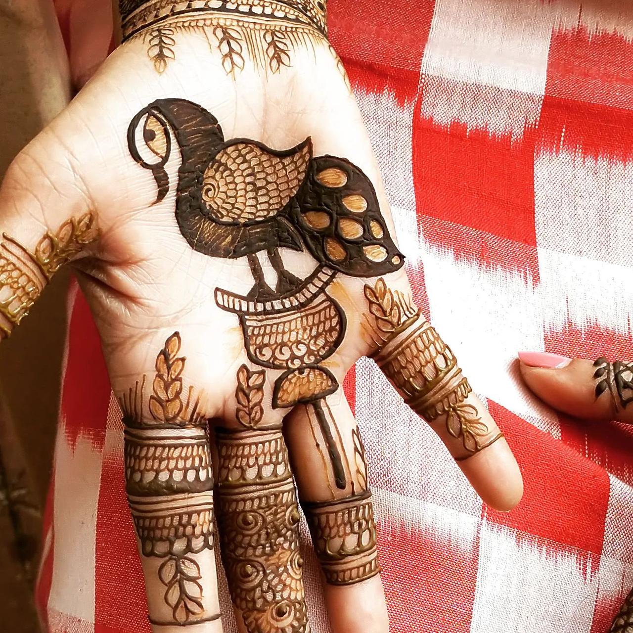 Mehndi Henna Free Designs for Hand V-Shape FInger – Bano Bazaar – Online  Shopping in Pakistan