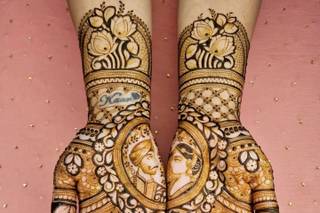 half hand bridal mehndi designs