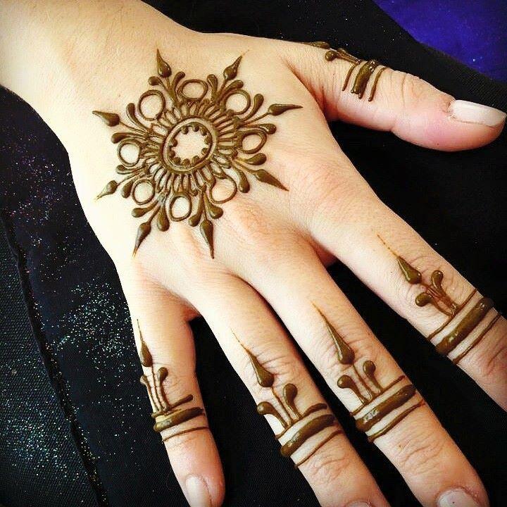 20+ easy henna designs for beginners for hands and feet - Tuko.co.ke