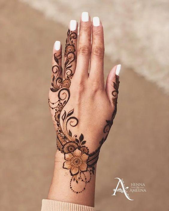 Eid 2023 Mehndi Designs Easy And Simple: From Indian Henna Patterns To Arabic  Mehendi Designs; Celebrate Eid al-Fitr With These Stunning Designs!
