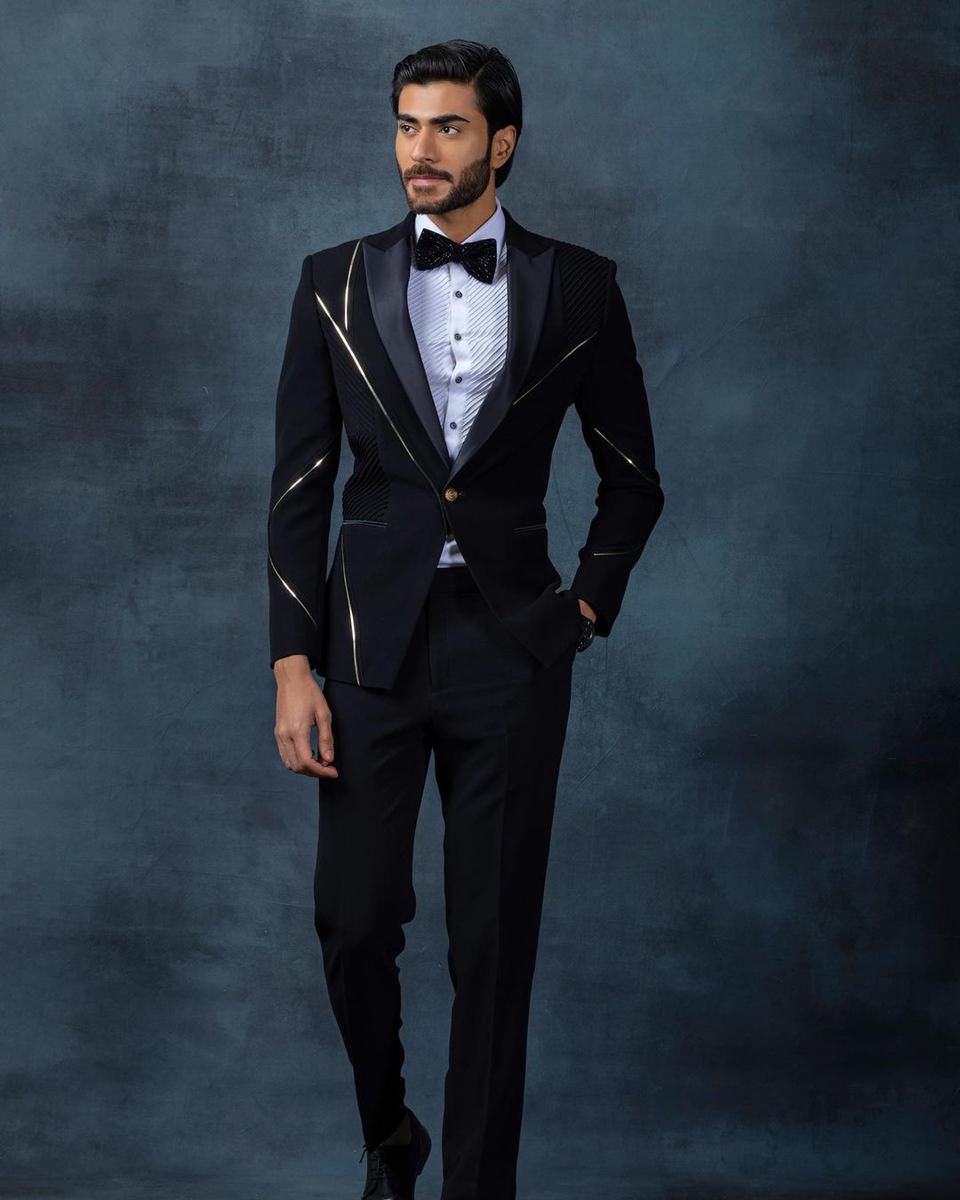 75+ Latest Wedding Dresses for Men to Get Your Hands on Right Away