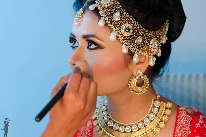 HD Makeup: All You Need To Know To Ace Your Bridal Look