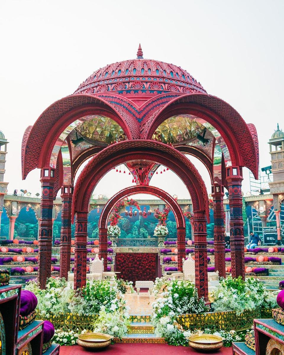 50+ Gorgeous Mandap Design Ideas For 2025 Weddings