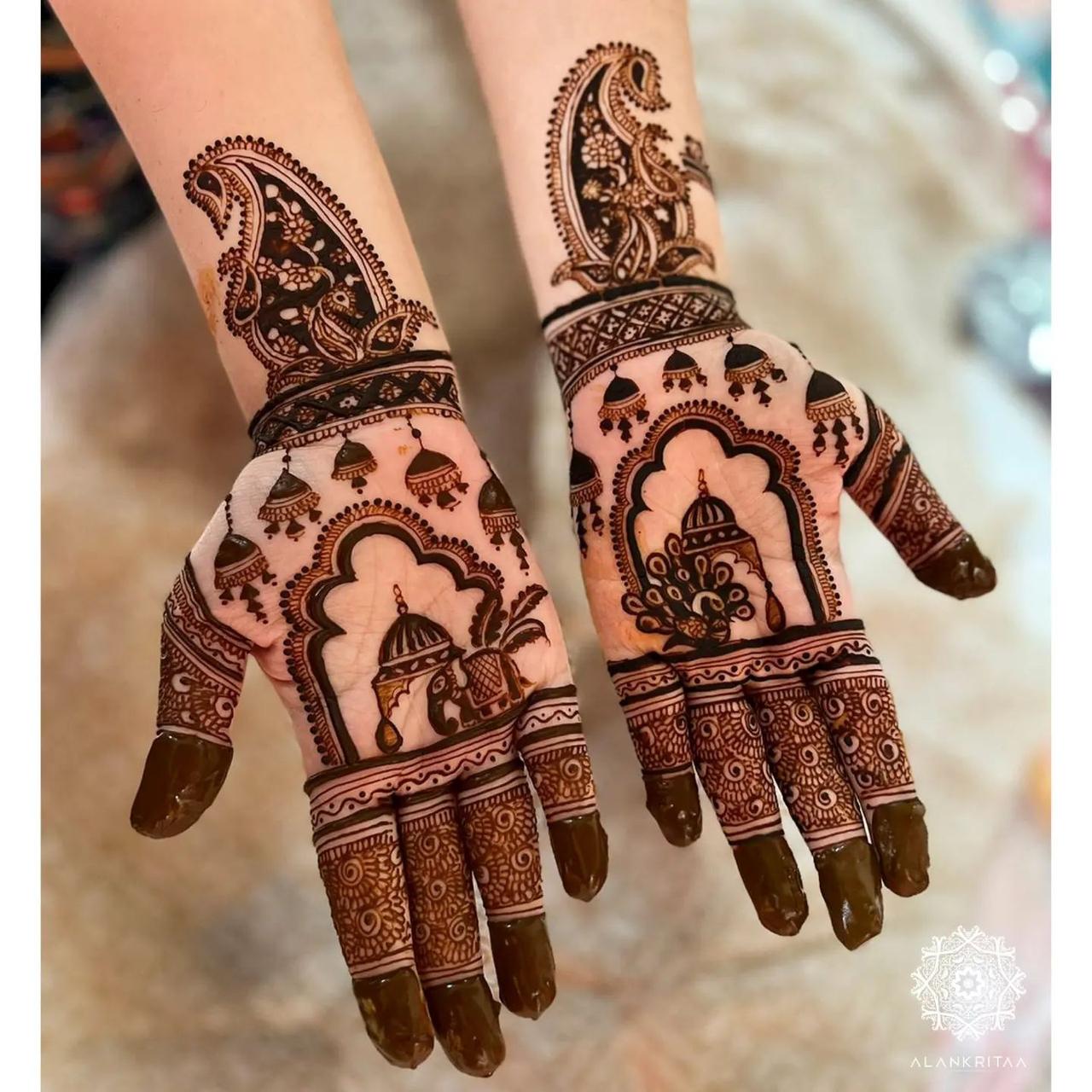 250+ Traditional and Modern Mehndi Designs For Brides and Bridesmaids