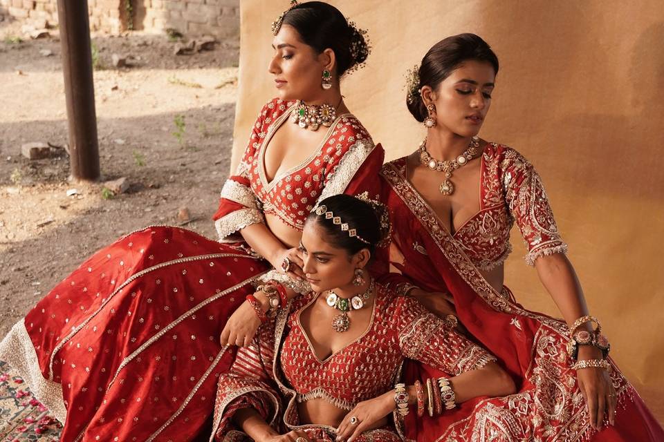 red lehenga