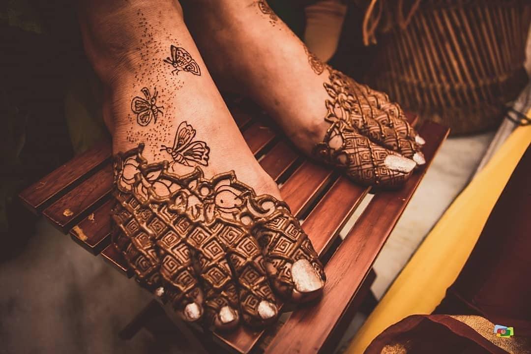 Peacock style mehndi design for bridal -- Step by step easy simple ara... |  TikTok