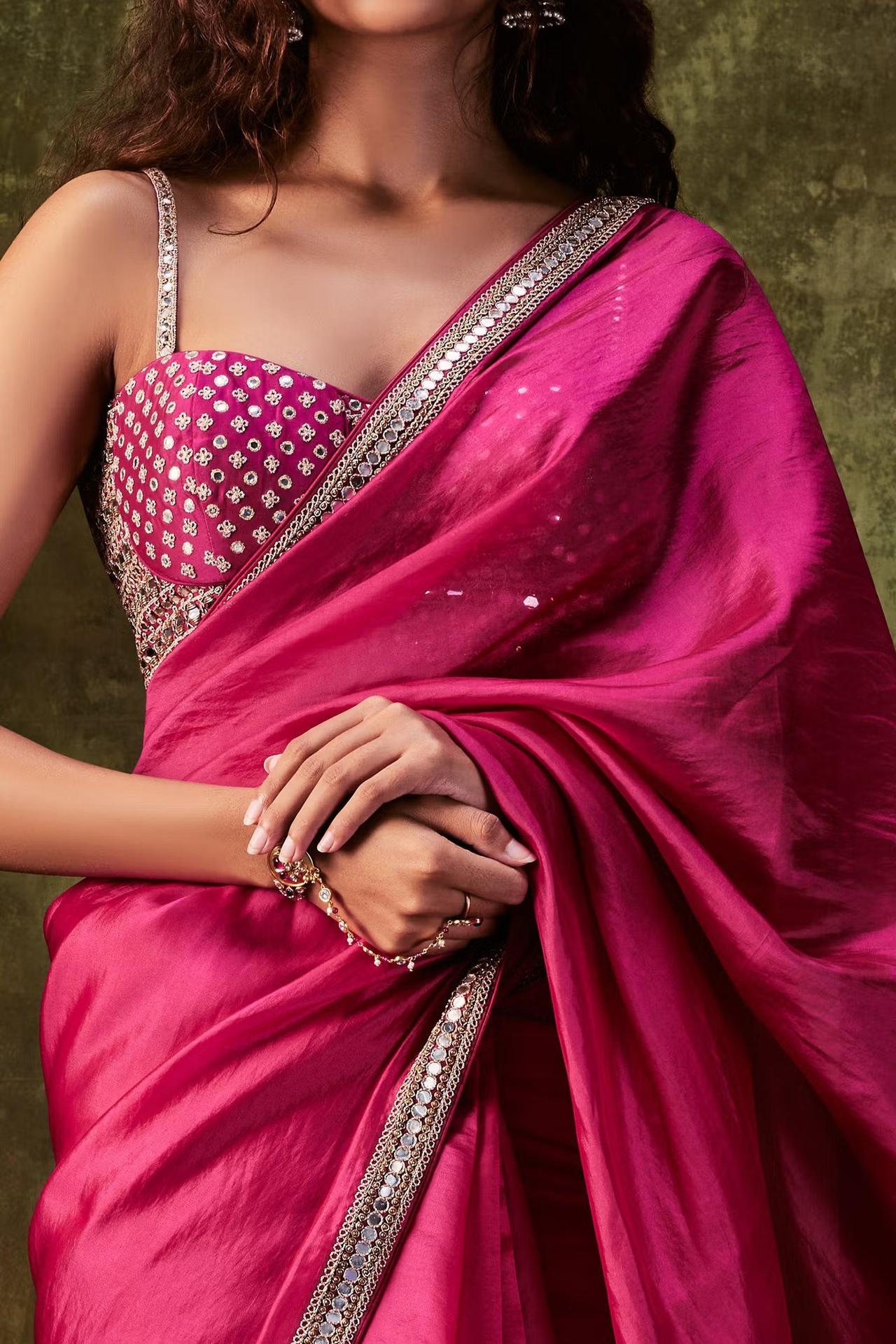 50 Latest V Neck Saree Blouse Designs (2022) - Tips and Beauty