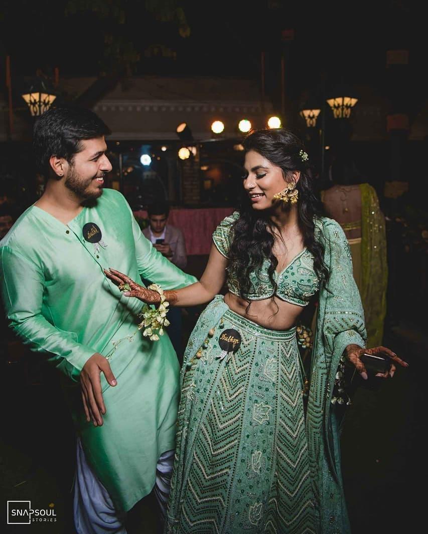 Couple Wedding Outfit Ideas | Colour Coordinated | Coordinated Outfit |  Indian wedding reception outfits, Engagement dress for bride, Bride  reception dresses