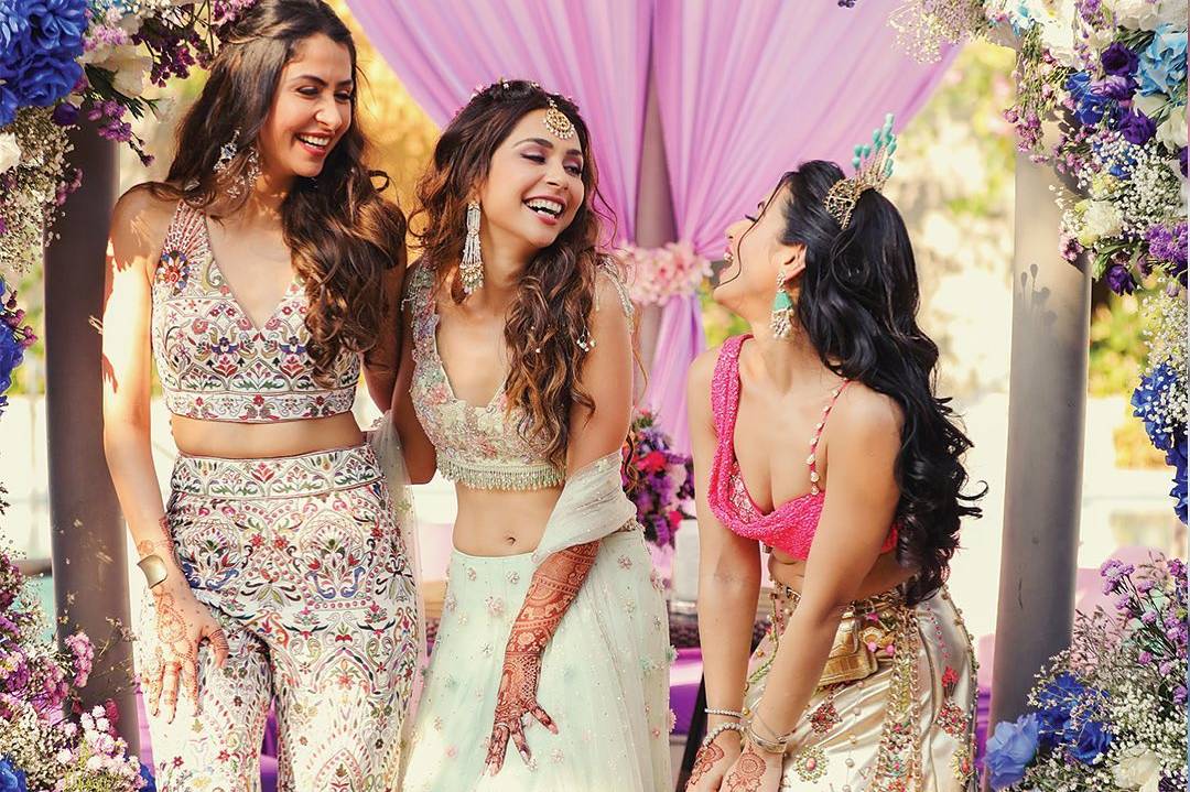 Classy Ethnic Wear Ideas to Flaunt on Your Bestie's Wedding