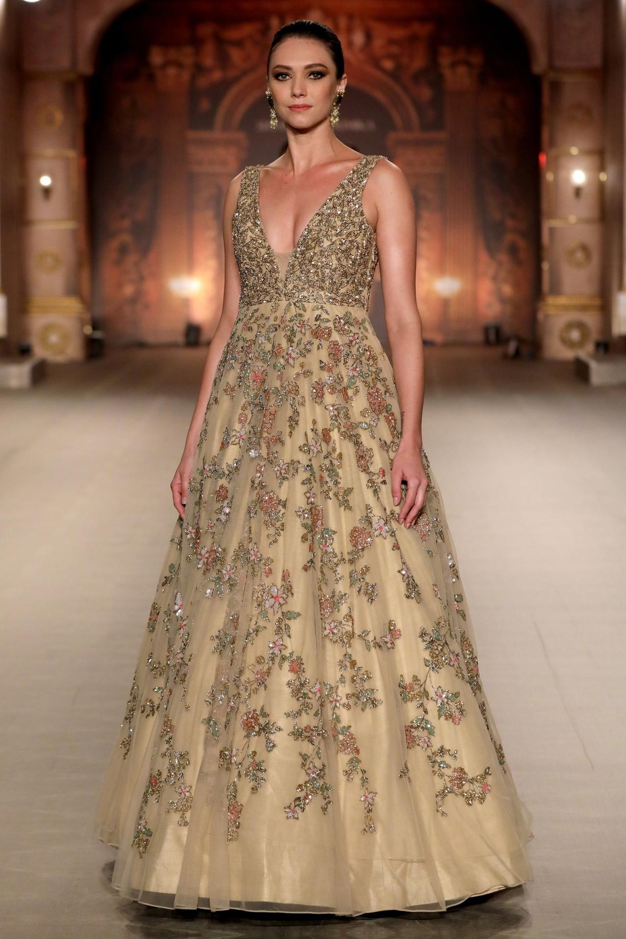 Golden Heavy Designer Work Gown - Indian Heavy Anarkali Lehenga Gowns  Sharara Sarees Pakistani Dresses in USA/UK/Canada/UAE - IndiaBoulevard