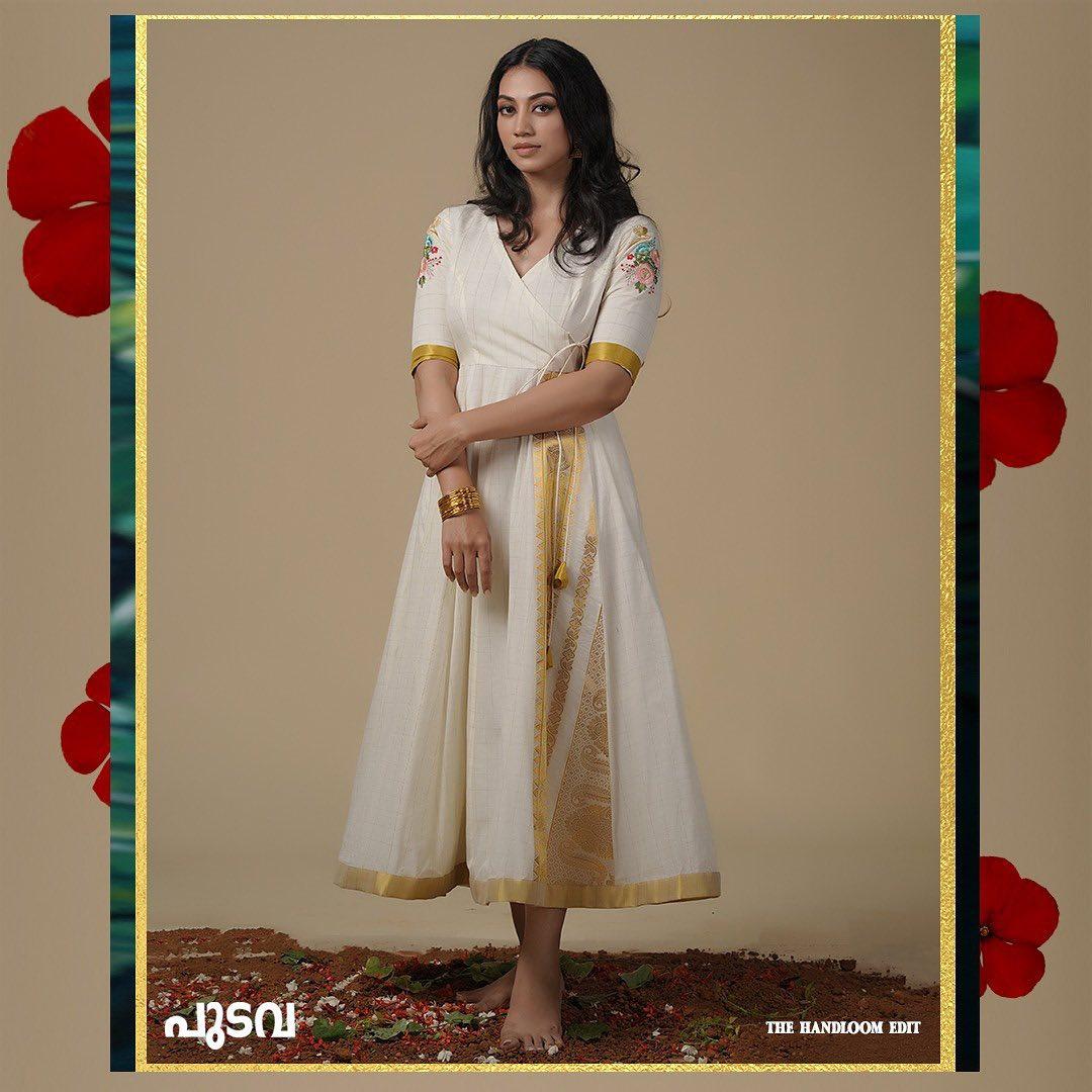 Traditional yet Modern Onam look | Onam outfits, Onam outfits ideas, Long  skirt top designs