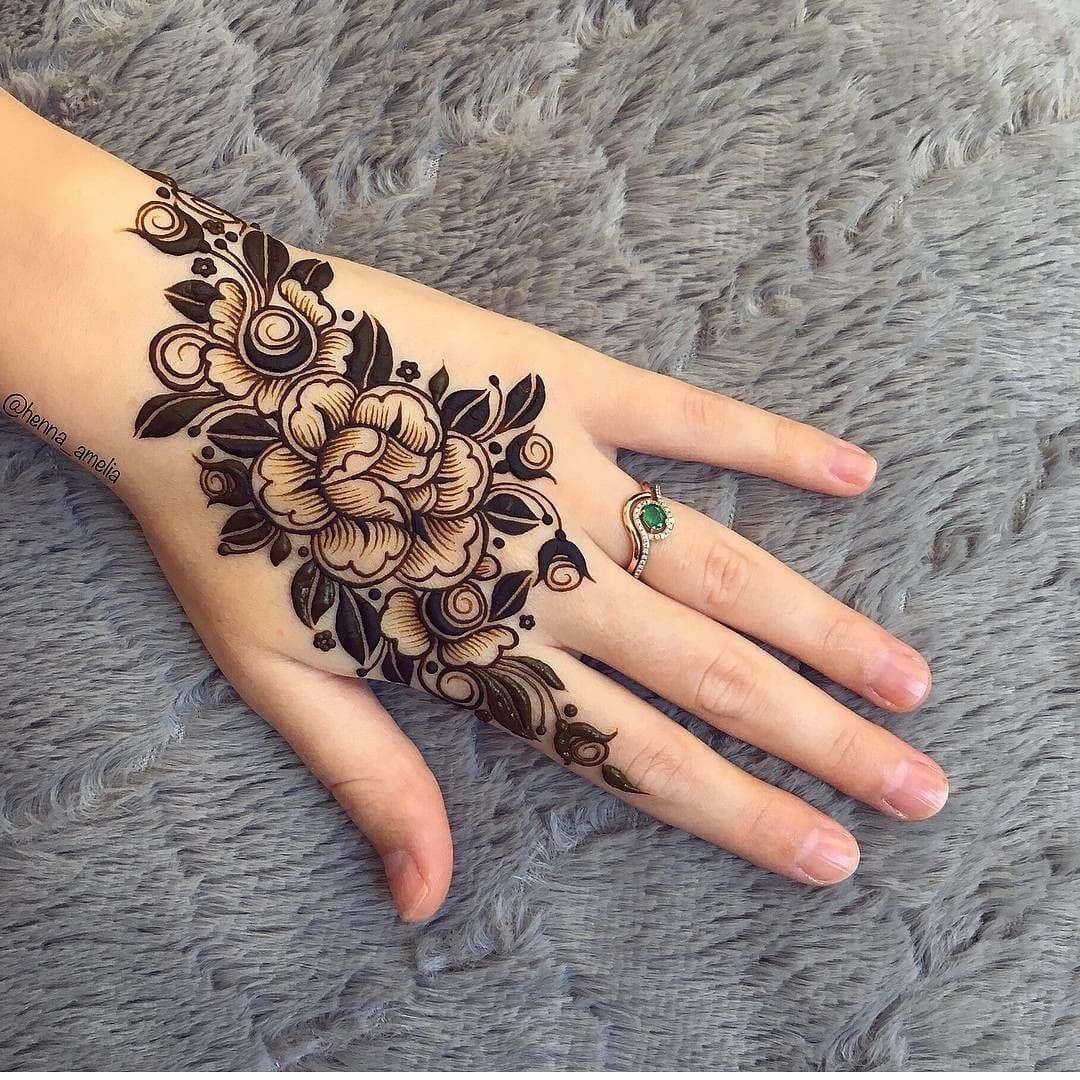 Mehndi Design : Mehandi Design Simple | by Learninghub | Medium