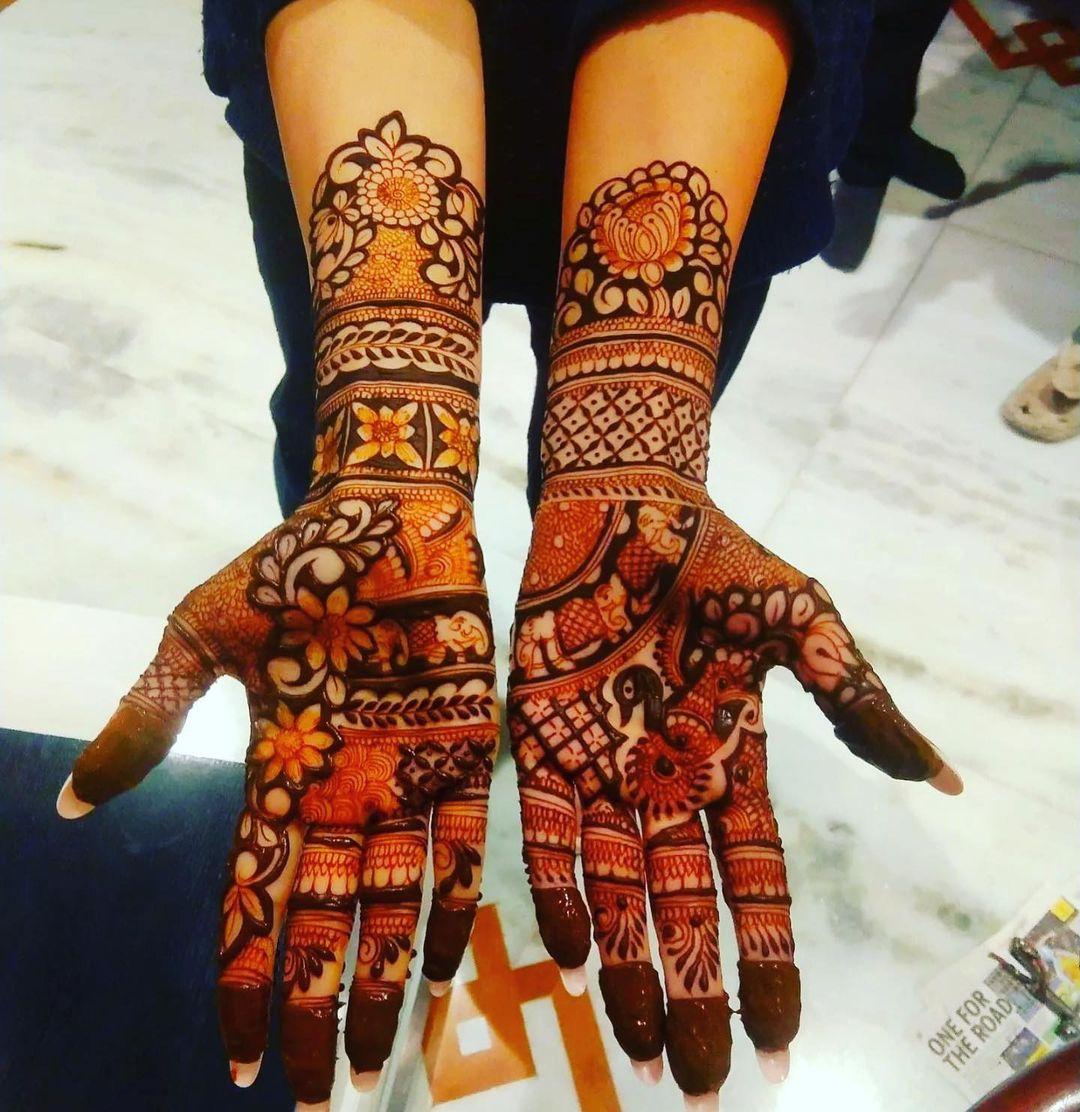 karwa chauth mehndi design 2022 arwa chauth mehndi design 2022 | Ravi  Mehandi Art | Engagement mehndi designs, Circle mehndi designs, Mehndi  design pictures