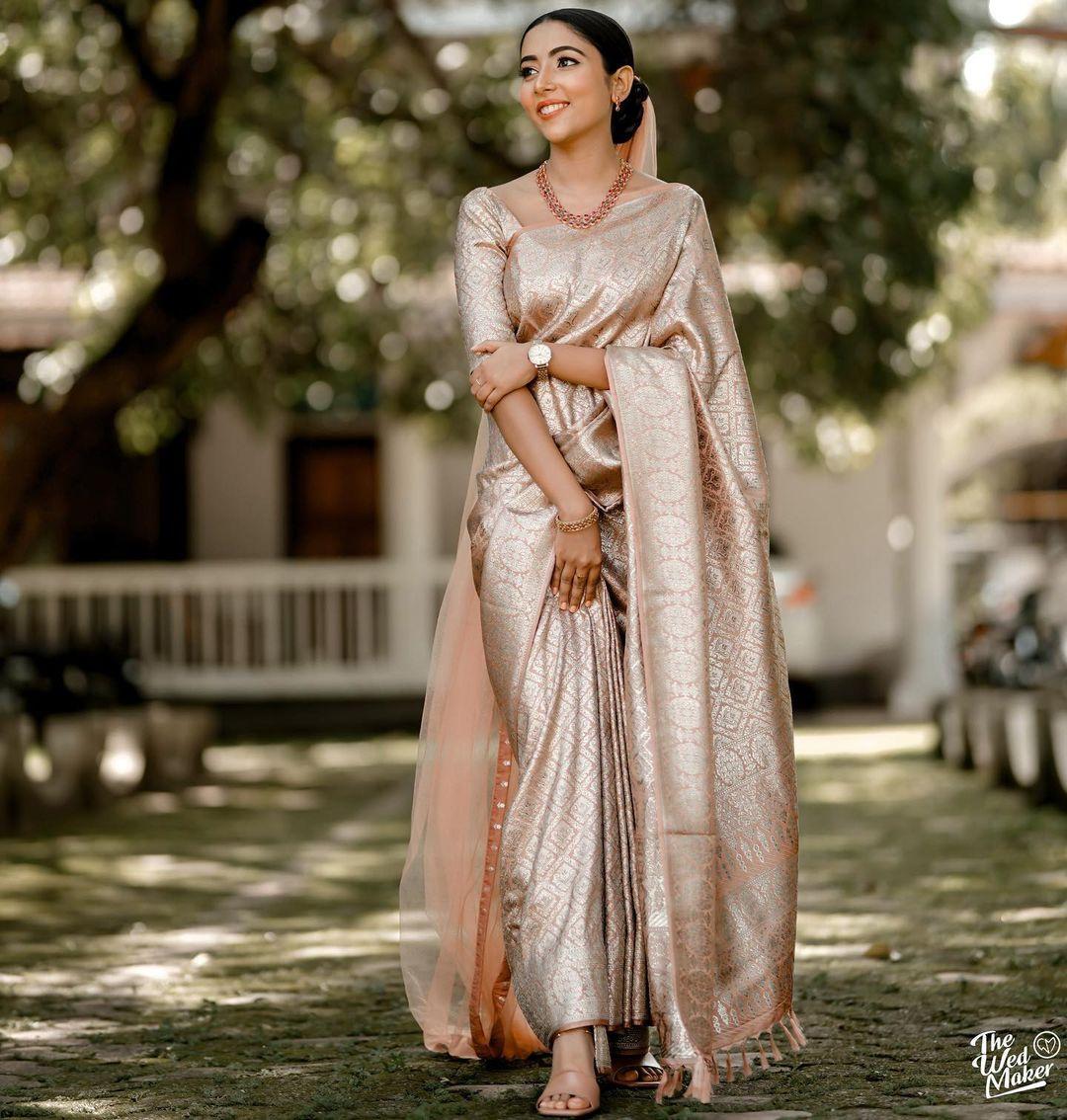 10+ Striking Outfit Ideas We Handpicked for Onam