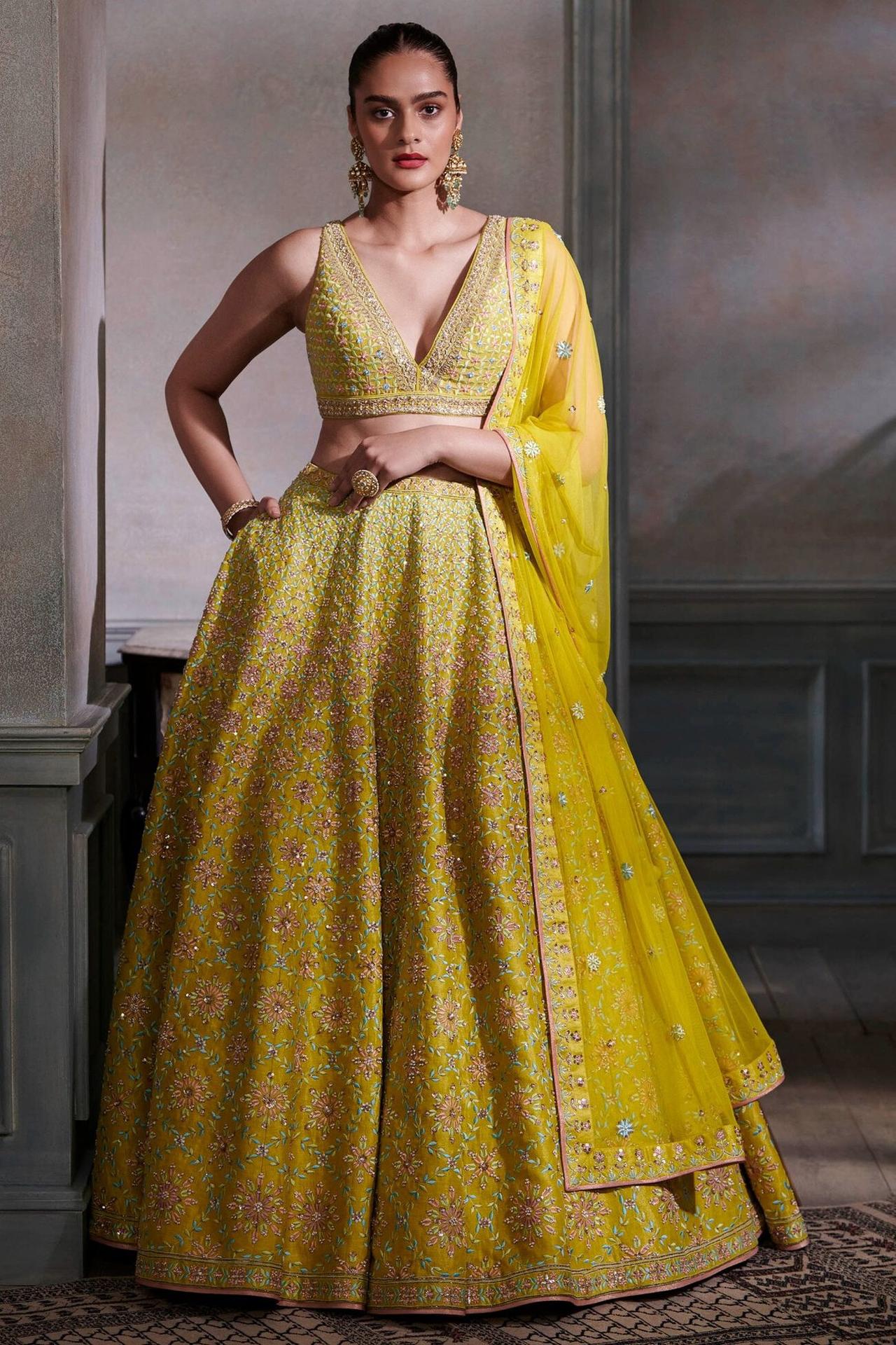 Ideas for a haldi dress for the bride's sister – Best