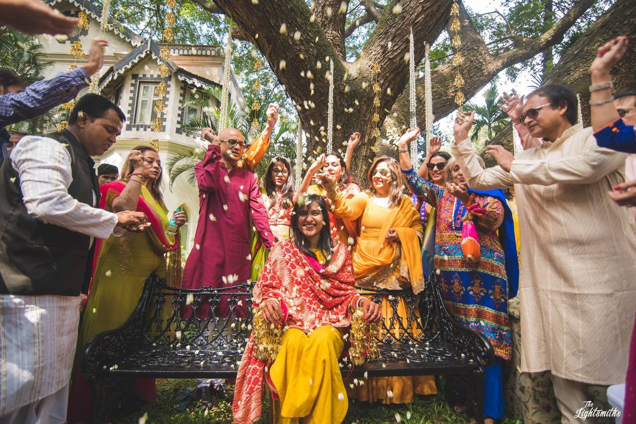 What is the Importance of Wedding Gana in Punjabi Weddings? – Amazel Designs