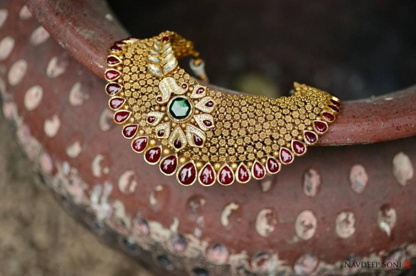 Real bridal jewellery sets deals with price