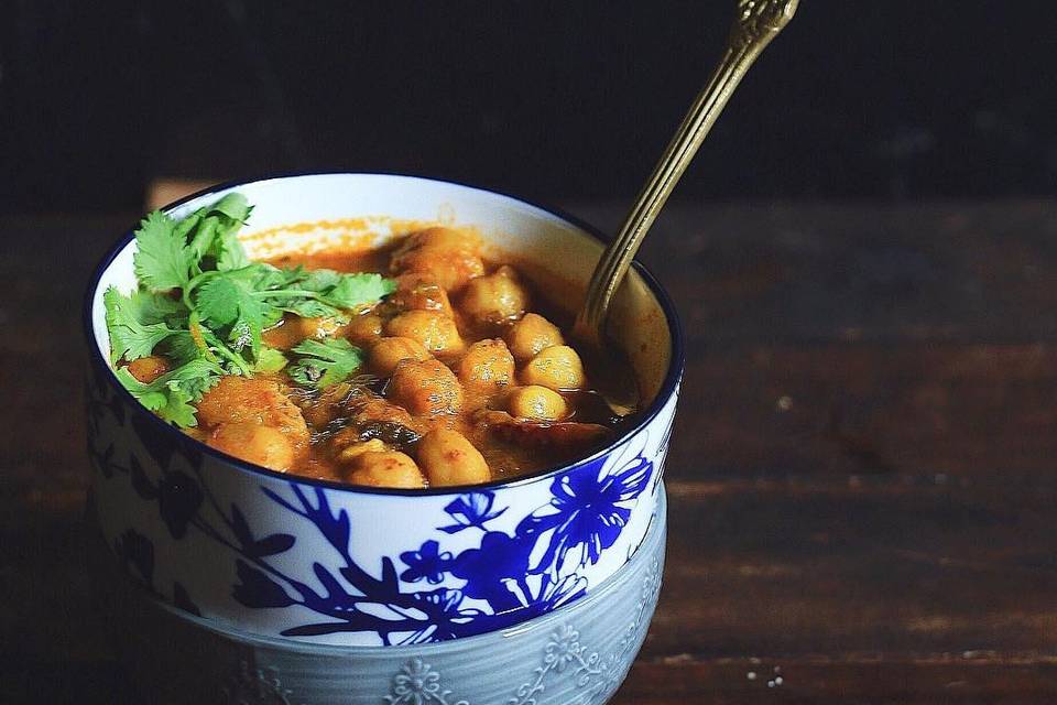 Indian Food to Serve at a Wedding – Some Must-haves on the D-day