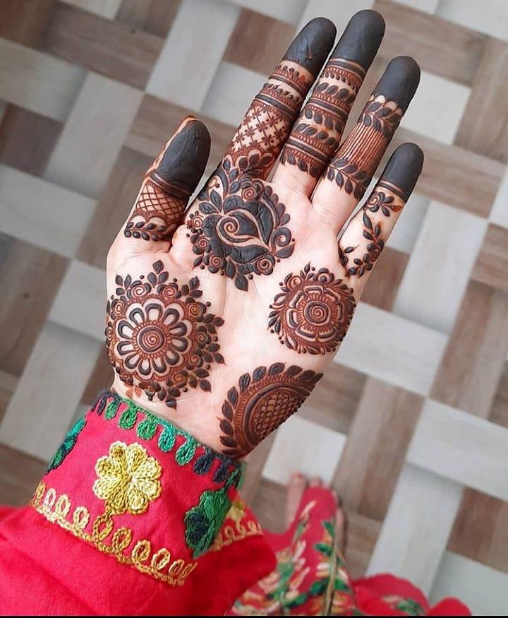 Real Brides Reveal: The Mehendi Hack That Made Their Colour Darker! |  WedMeGood