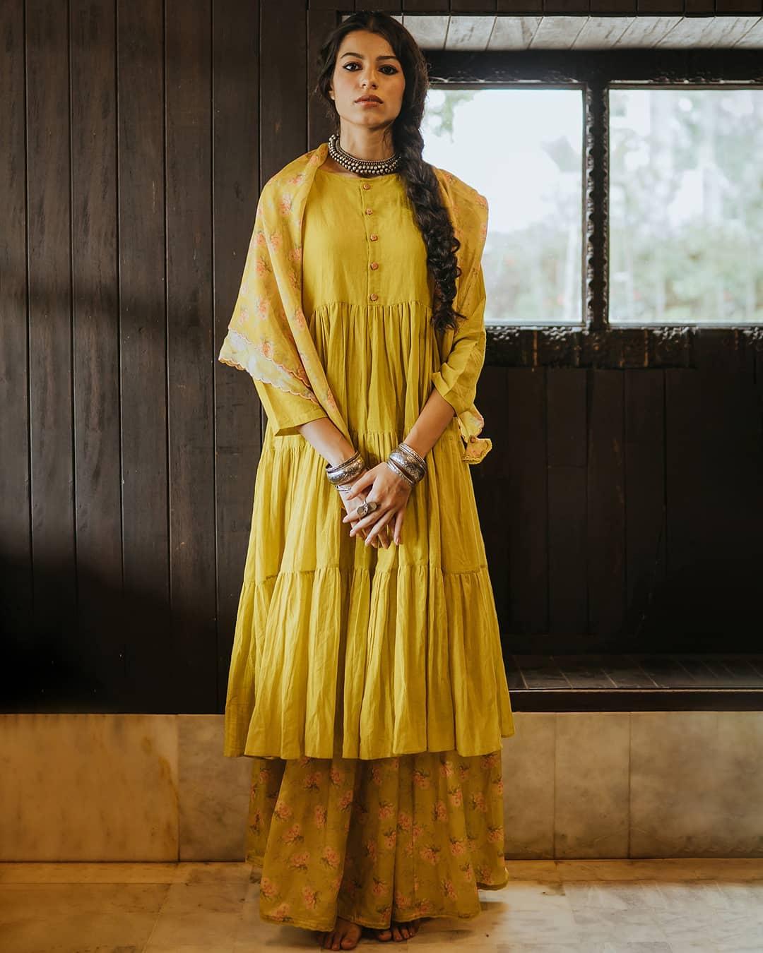 lucknowi Chikankari Anarkali | Chikankari Long Gown Cotton | Yellow Haldi  Dress for Bridesmaid,frock | Casual dress, Evening dresses, Indian dresses