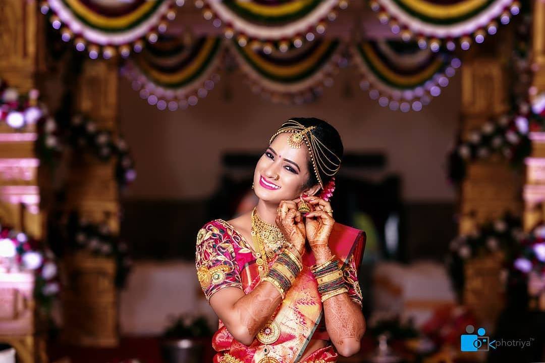 Red Banarasi Silk Saree For Wedding - Ethnic Race