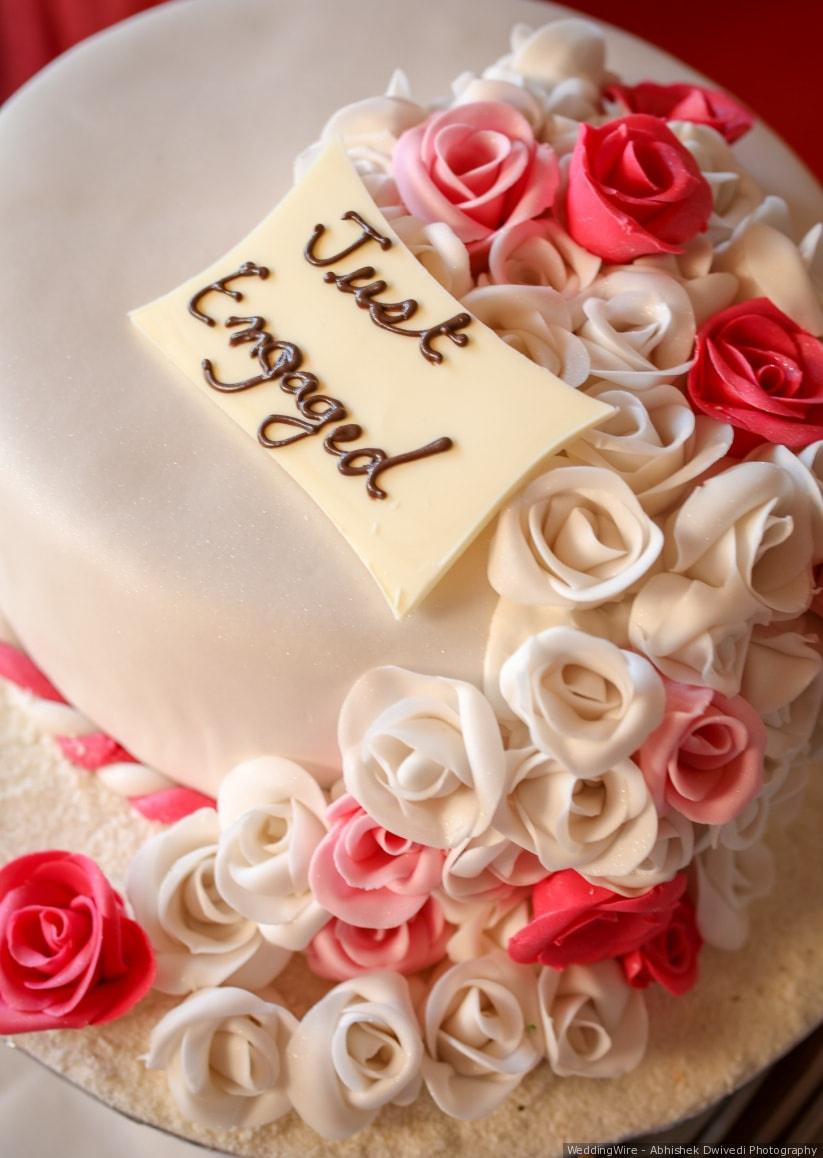 Engagement Cake | Wedding cake fresh flowers, Engagement cakes, Cake
