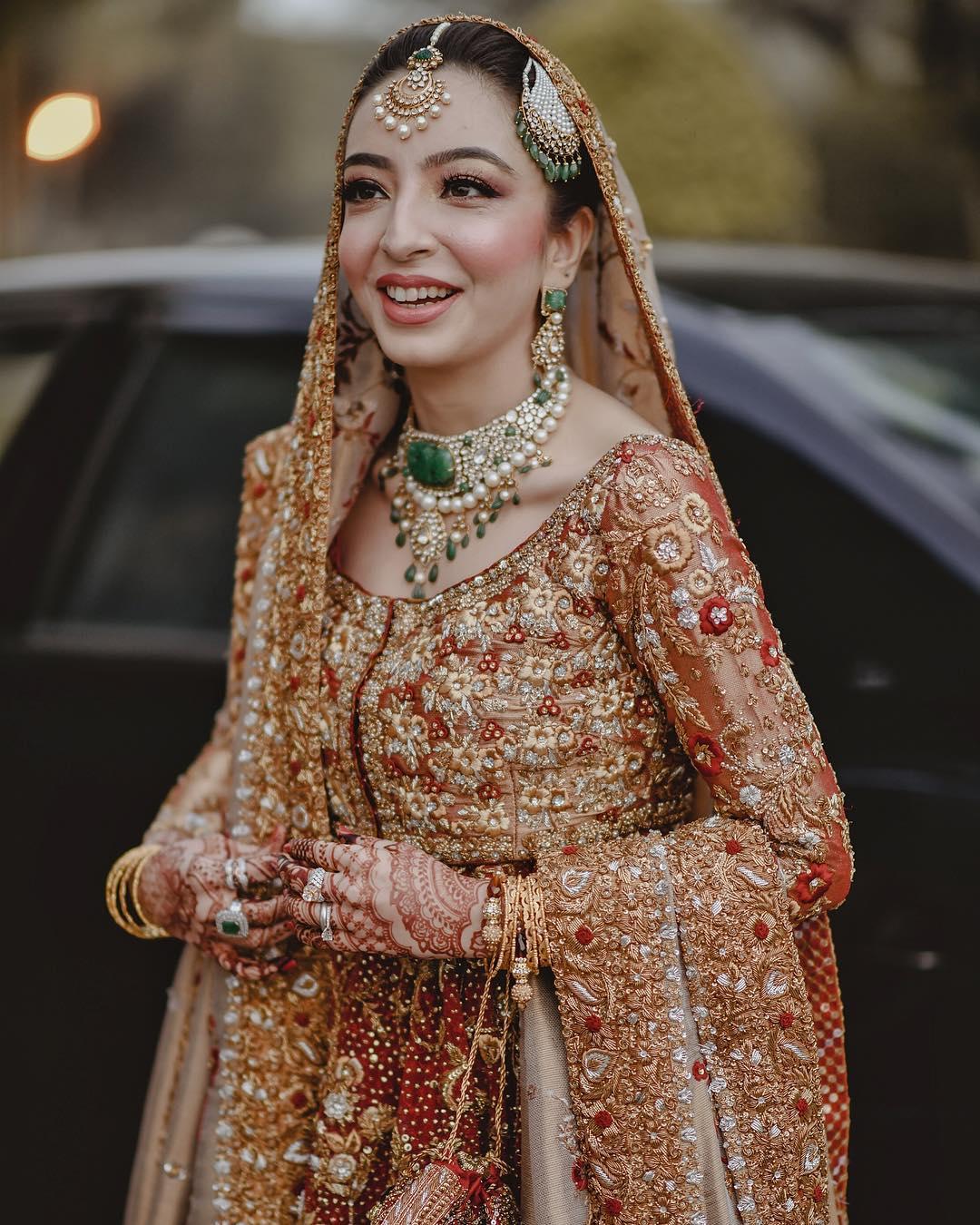 10 Designs For Sleeves Which Will Sweep Your Bridal Heart Away 10 Designs For Sleeves Which Will Sweep Your Bridal Heart Away