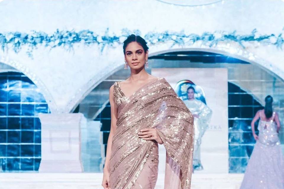 11 Modern Saree Designs That Must Make It to Your Trousseau