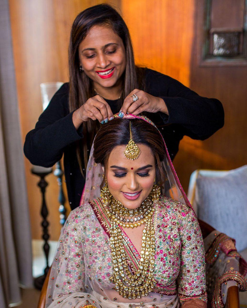 Ritika Kadam Hairstylist