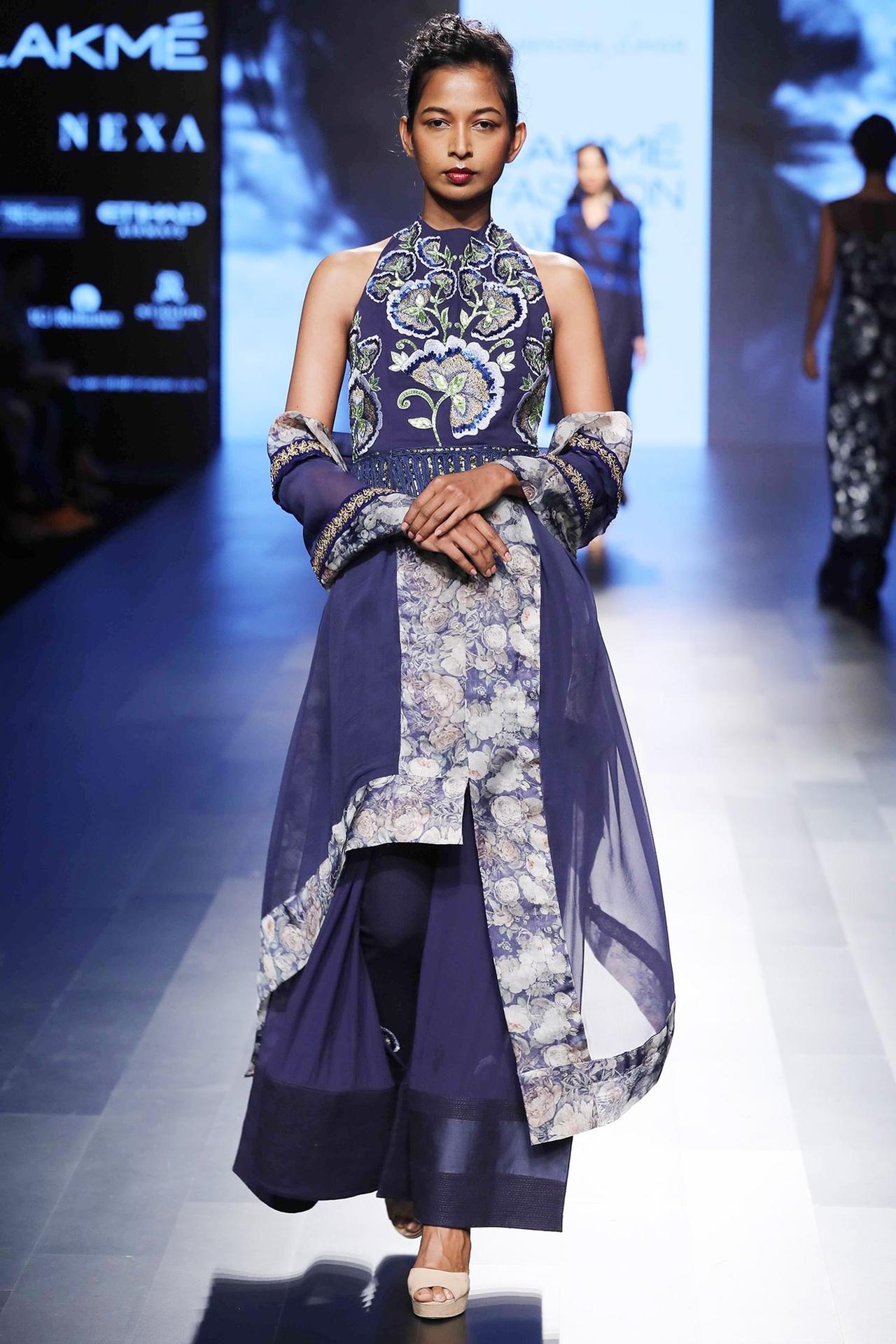 High neck elegant long kurti | New kurti designs, Kurti designs, Fashion  blouse design