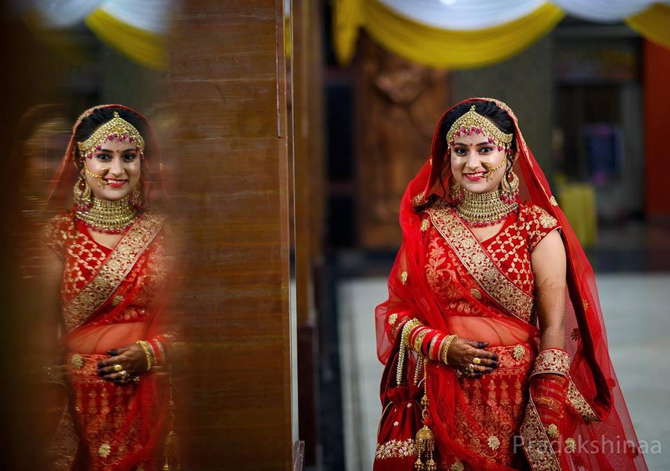 Top 30 Trending Bengali Bride Looks | Indian wedding bride, Bengali bride, Bengali  bridal makeup