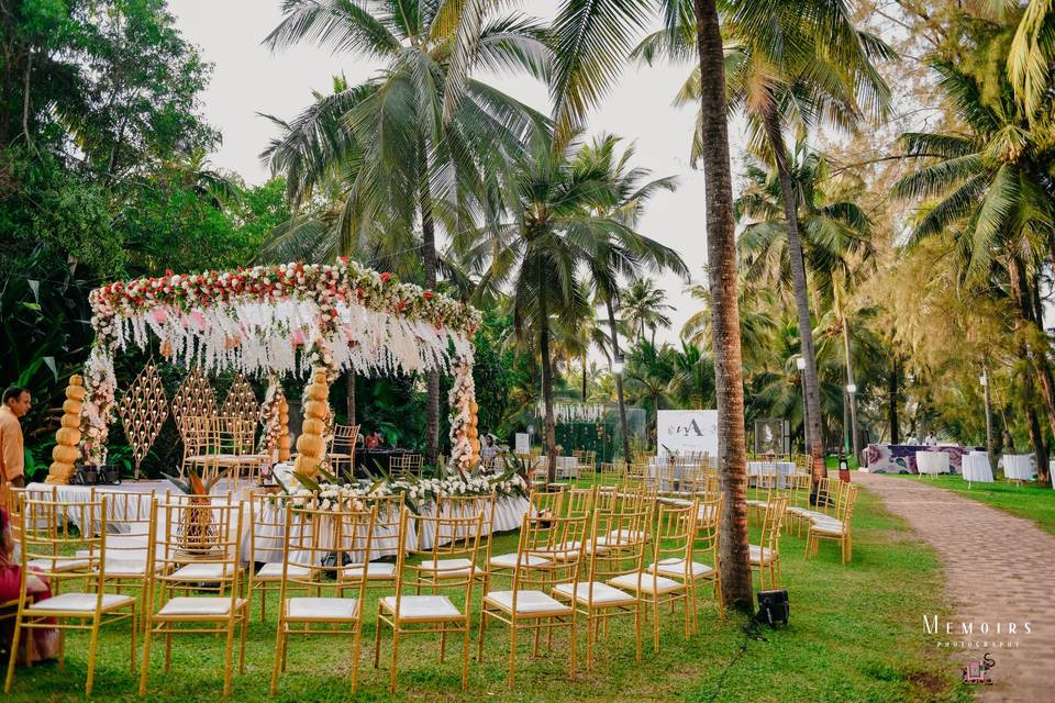 white wedding decoration